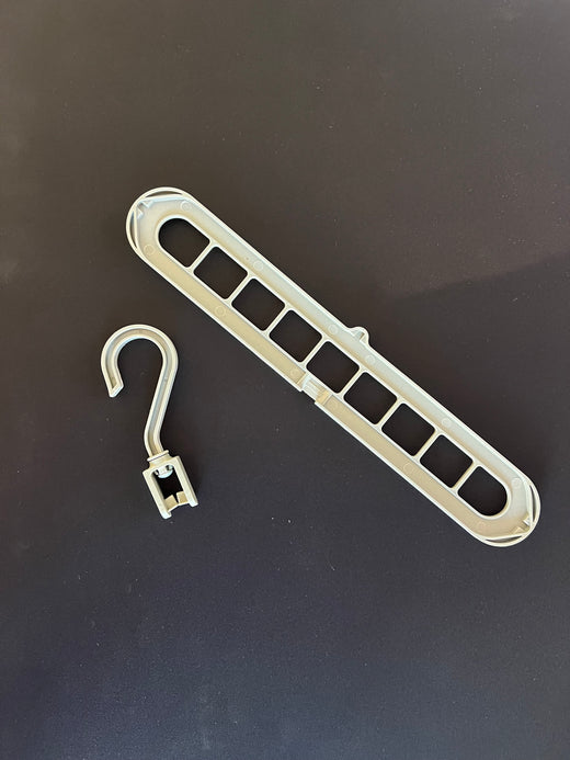 Photo du produit Hookie dans un placard