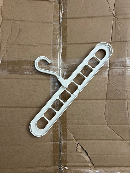 Photo du produit Hookie dans un placard