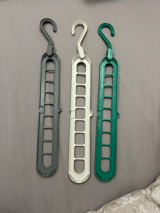 Photo du produit Hookie dans un placard